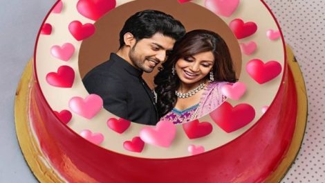 anniversary cake