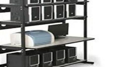 Adjustable computer desk