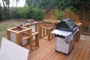 Build Outdoor Kitchen Cabinets