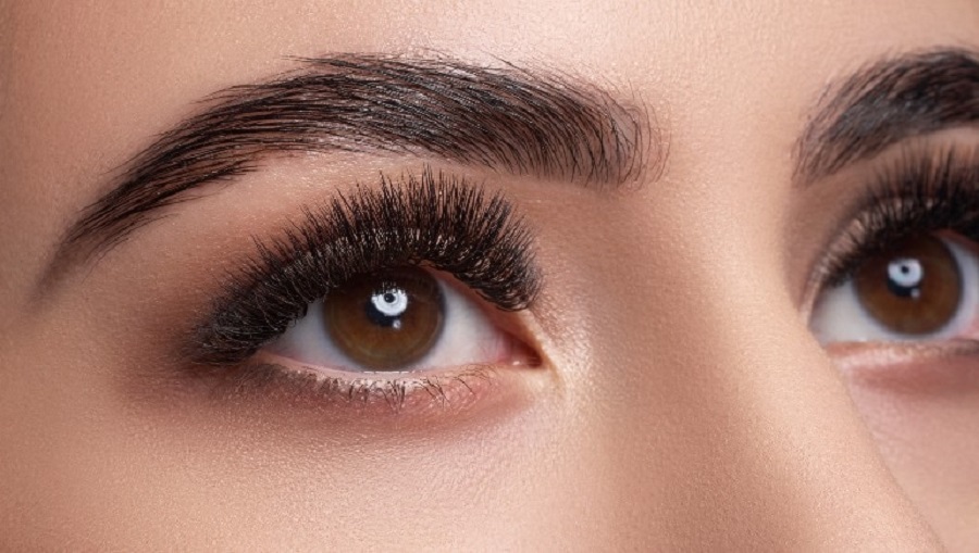 When and How to Use Careprost to Enhance Eyelashes