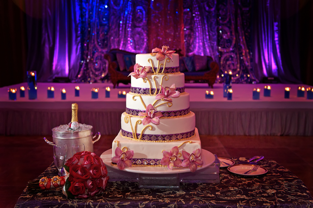 custom-cakes-for-wedding