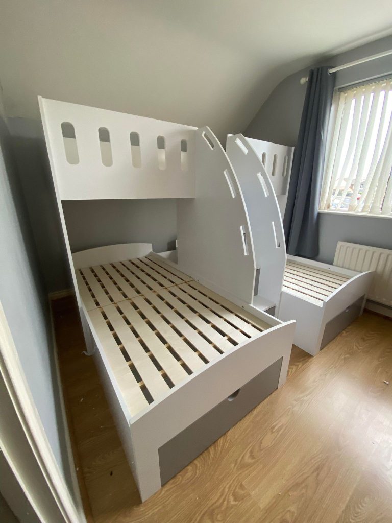 triple bunk beds