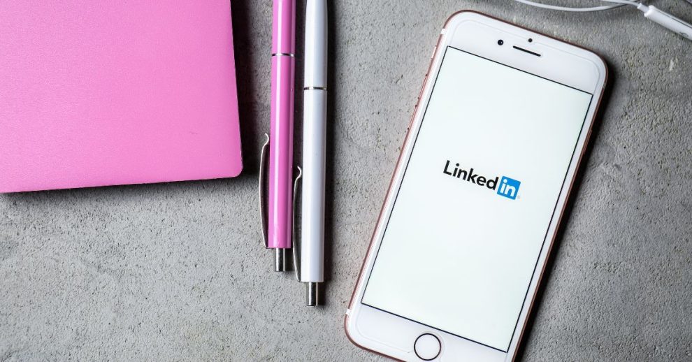 How To Promote Your Business With LinkedIn