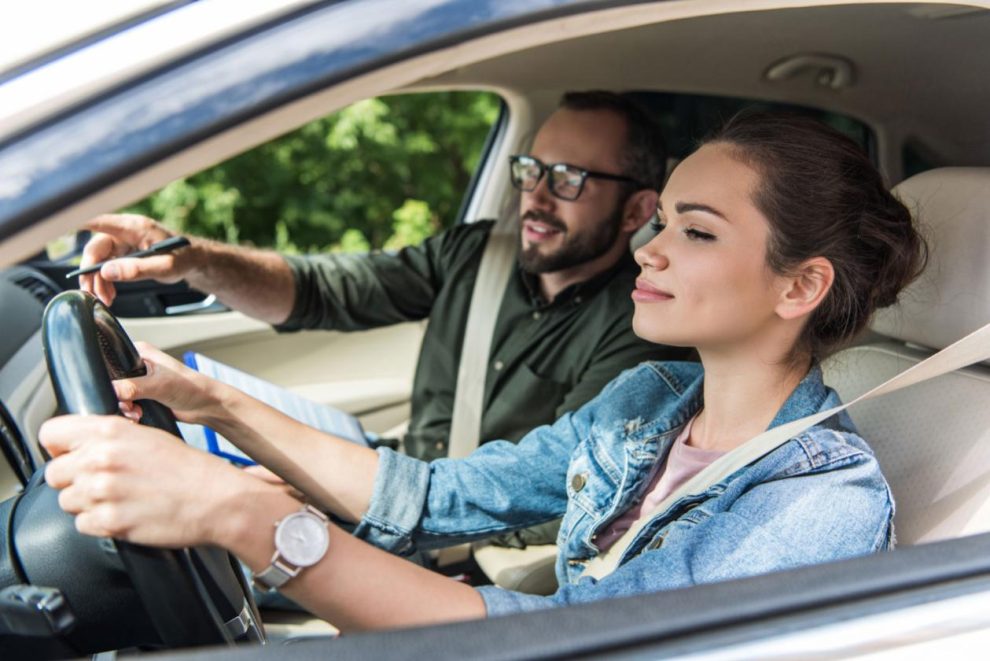 How To Choose A Driving School In Durham Region