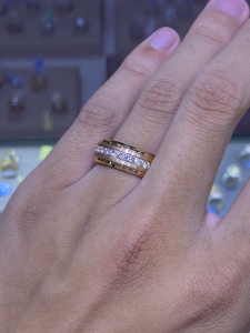 tungsten band