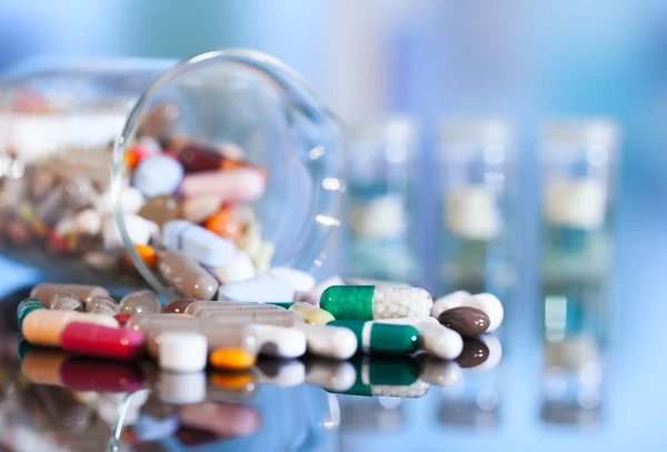 Is Roxicodone Addictive, What Are Signs & Symptoms?