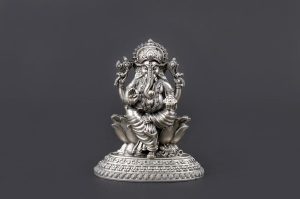 silver ganesh idol